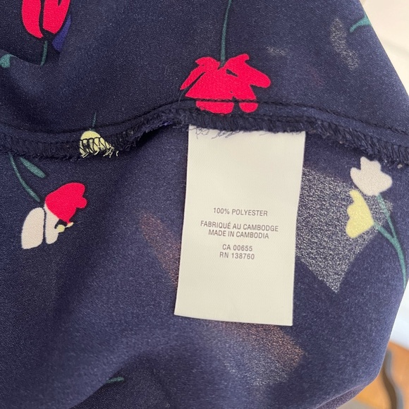 Reitman’s Ladies Blouse, Size 2X,long-sleeve with pattern, EUC - Picture 9 of 13